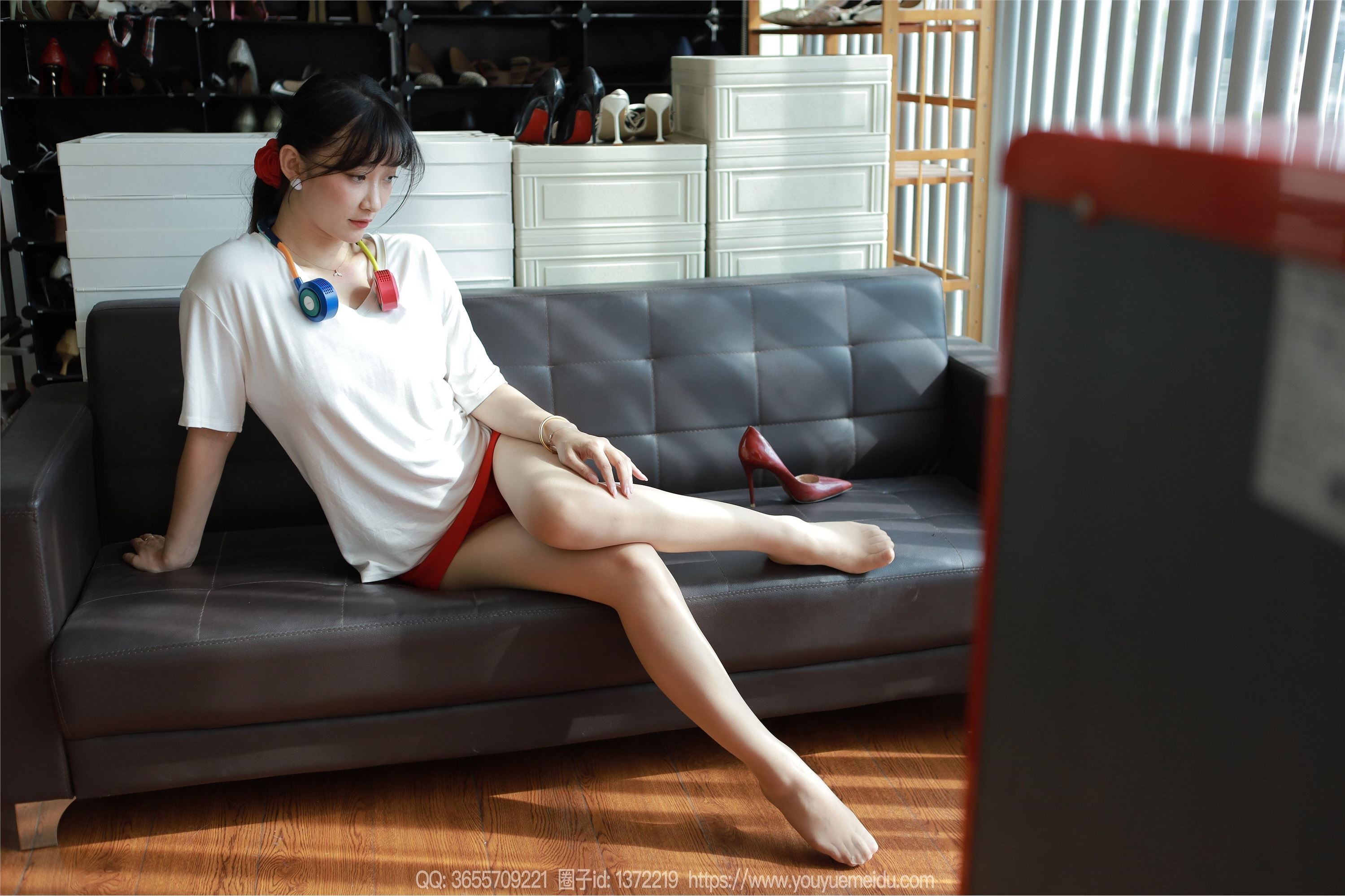 IESS异思趣向  2024.08.20 丝享家 1826 秋秋《白T红裙》